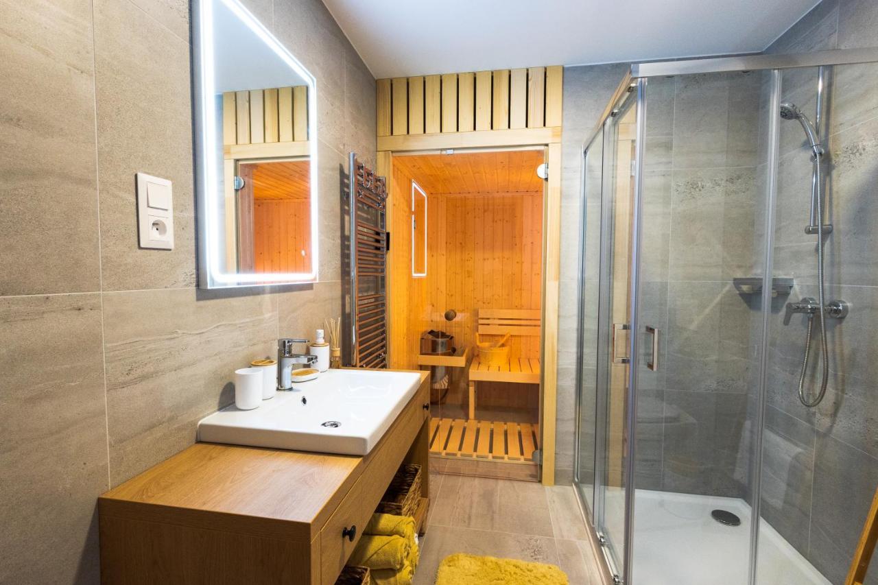 Hillhome Apartment & Sauna Доновали Екстер'єр фото